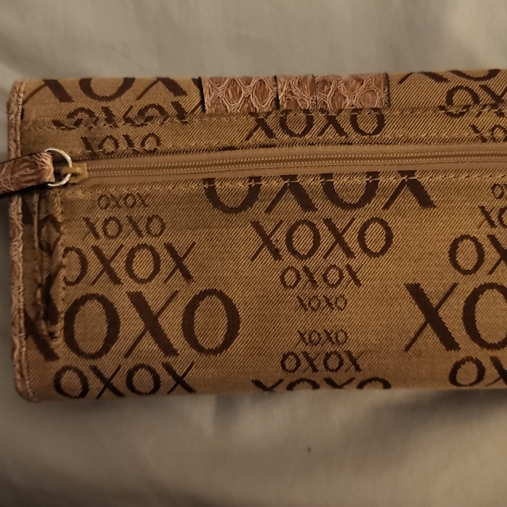 XOXO wallet - Picture 4 of 7
